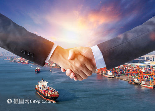 揚帆萬里 海上貿易的歷史、挑戰(zhàn)與未來